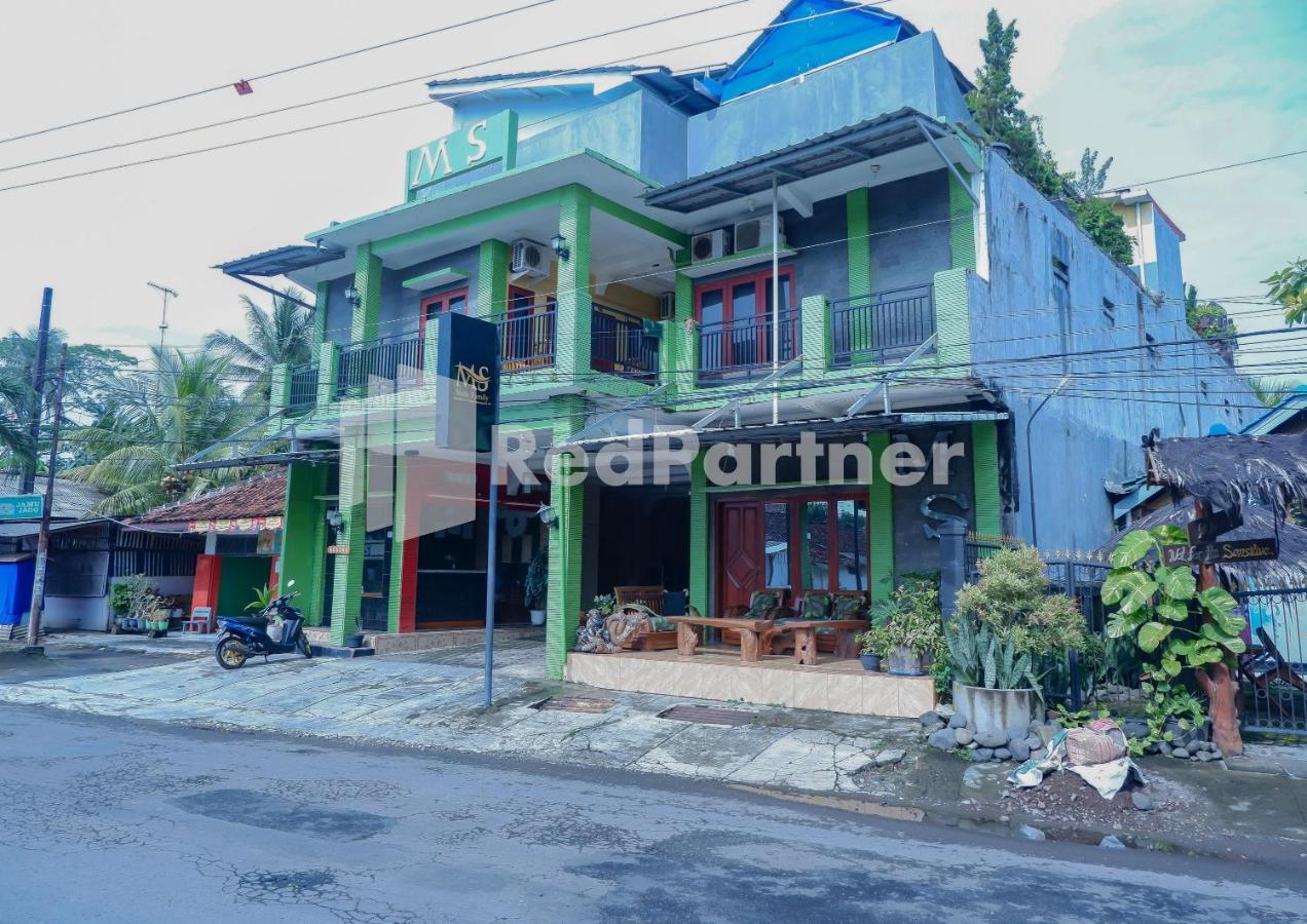Ms Hotel Pangandaran Mitra Reddoorz Buitenkant foto