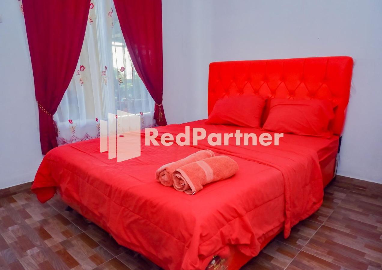 Ms Hotel Pangandaran Mitra Reddoorz Buitenkant foto